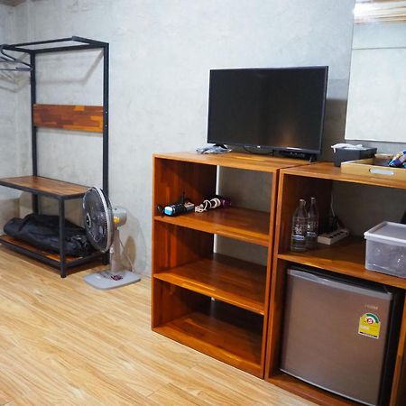 Banmai87 Guest House บ้านไม้87 เกสต์เฮ้าส์ Phra Nakhon Si Ayutthaya Ngoại thất bức ảnh