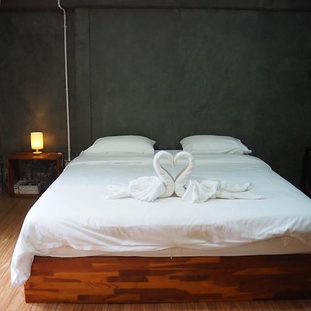 Banmai87 Guest House บ้านไม้87 เกสต์เฮ้าส์ Phra Nakhon Si Ayutthaya Ngoại thất bức ảnh