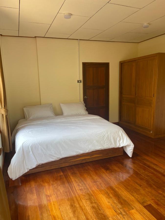 Banmai87 Guest House บ้านไม้87 เกสต์เฮ้าส์ Phra Nakhon Si Ayutthaya Ngoại thất bức ảnh