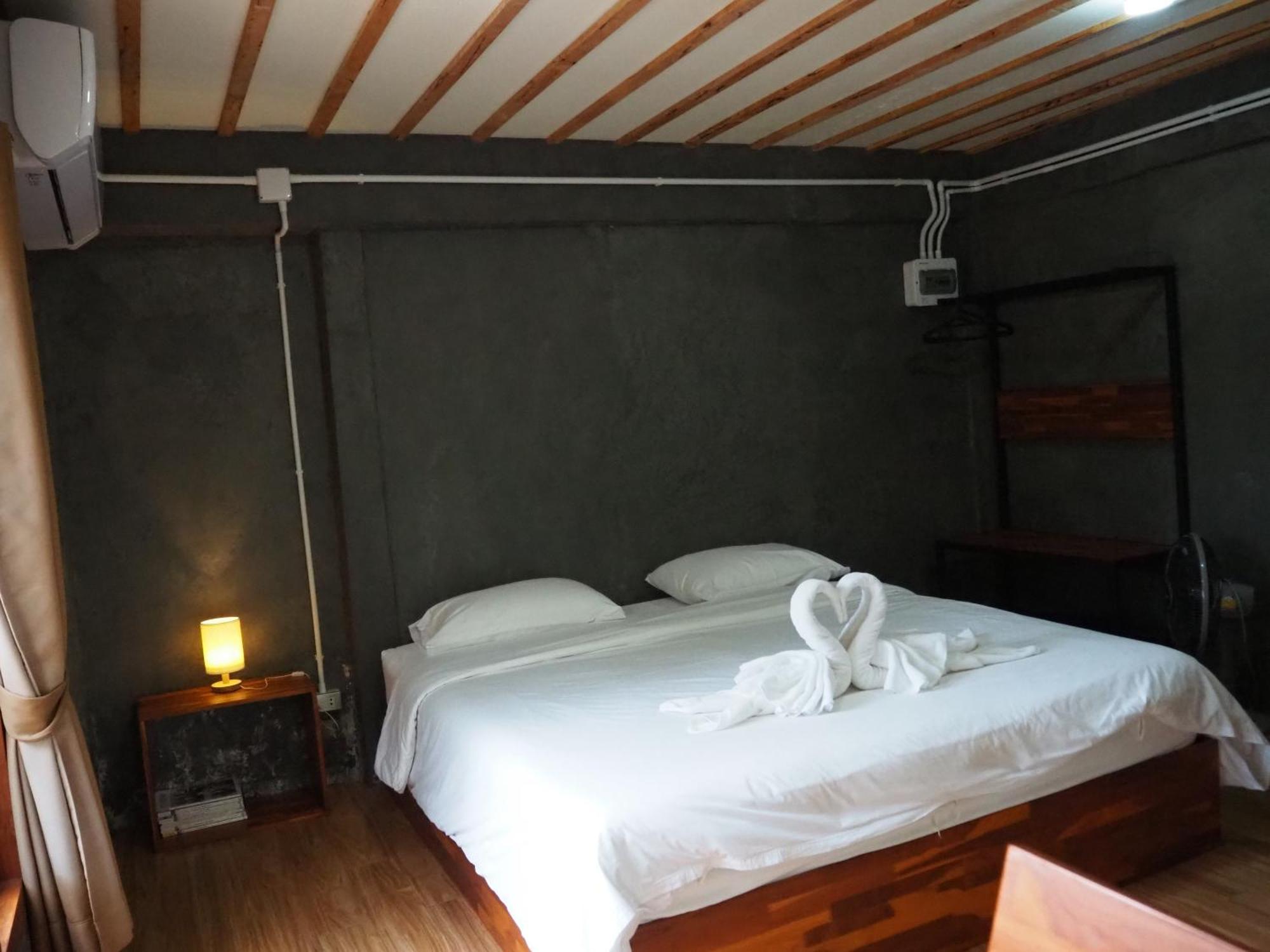 Banmai87 Guest House บ้านไม้87 เกสต์เฮ้าส์ Phra Nakhon Si Ayutthaya Ngoại thất bức ảnh
