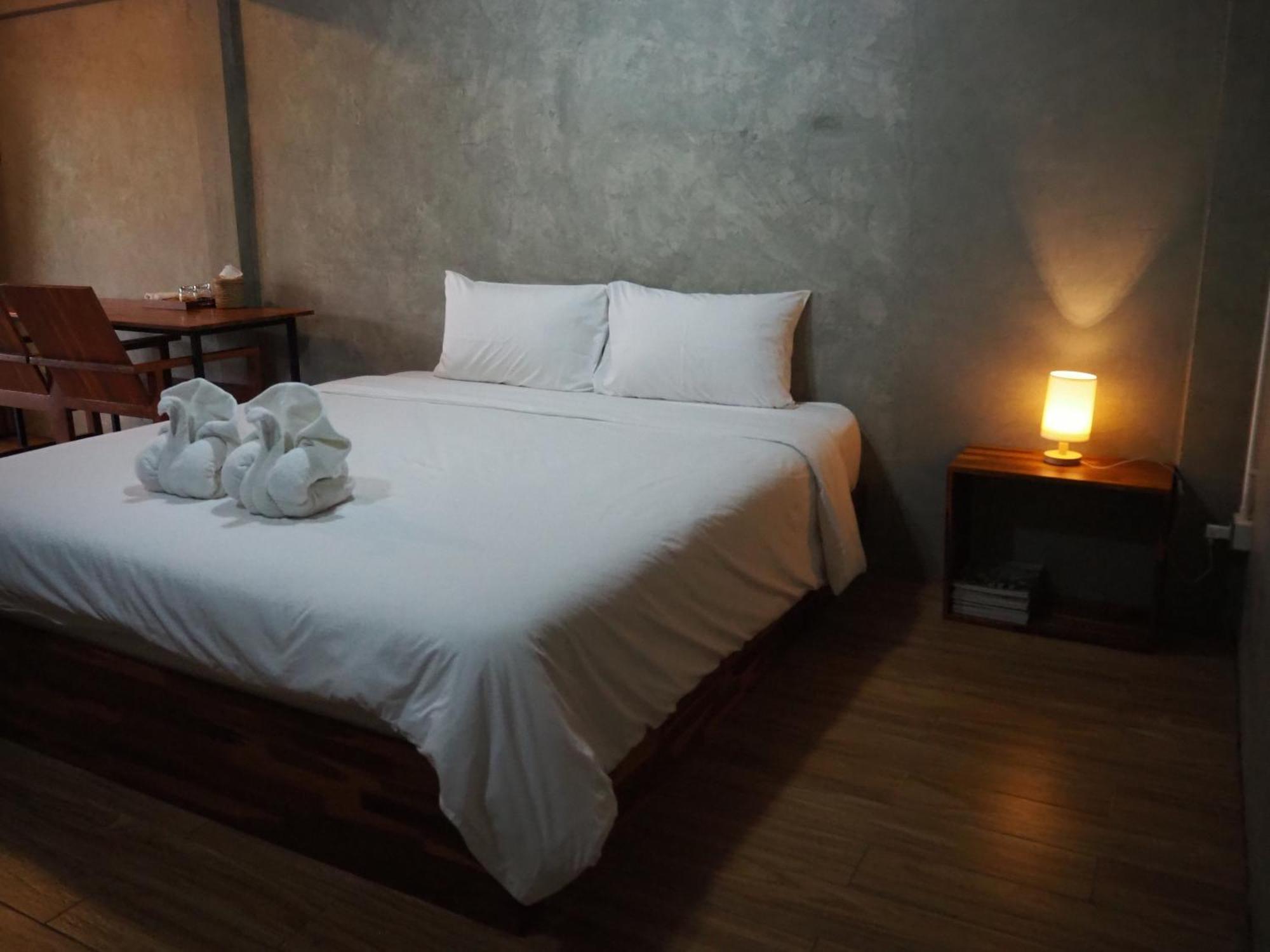 Banmai87 Guest House บ้านไม้87 เกสต์เฮ้าส์ Phra Nakhon Si Ayutthaya Ngoại thất bức ảnh